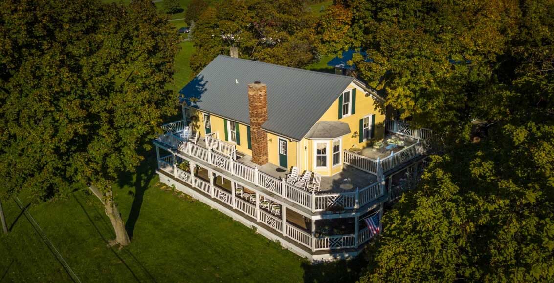 Drone Pic South, Magnolia Place Bed & Breakfast, Finger Lakes, NY