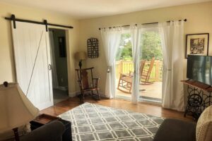 Harvest Suite Living Room | Magnolia Place Bed & Breakfast, Finger Lakes, NY